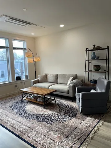 $4,500 | 159 Allston Street, Unit 3, Cambridge, MA 02139