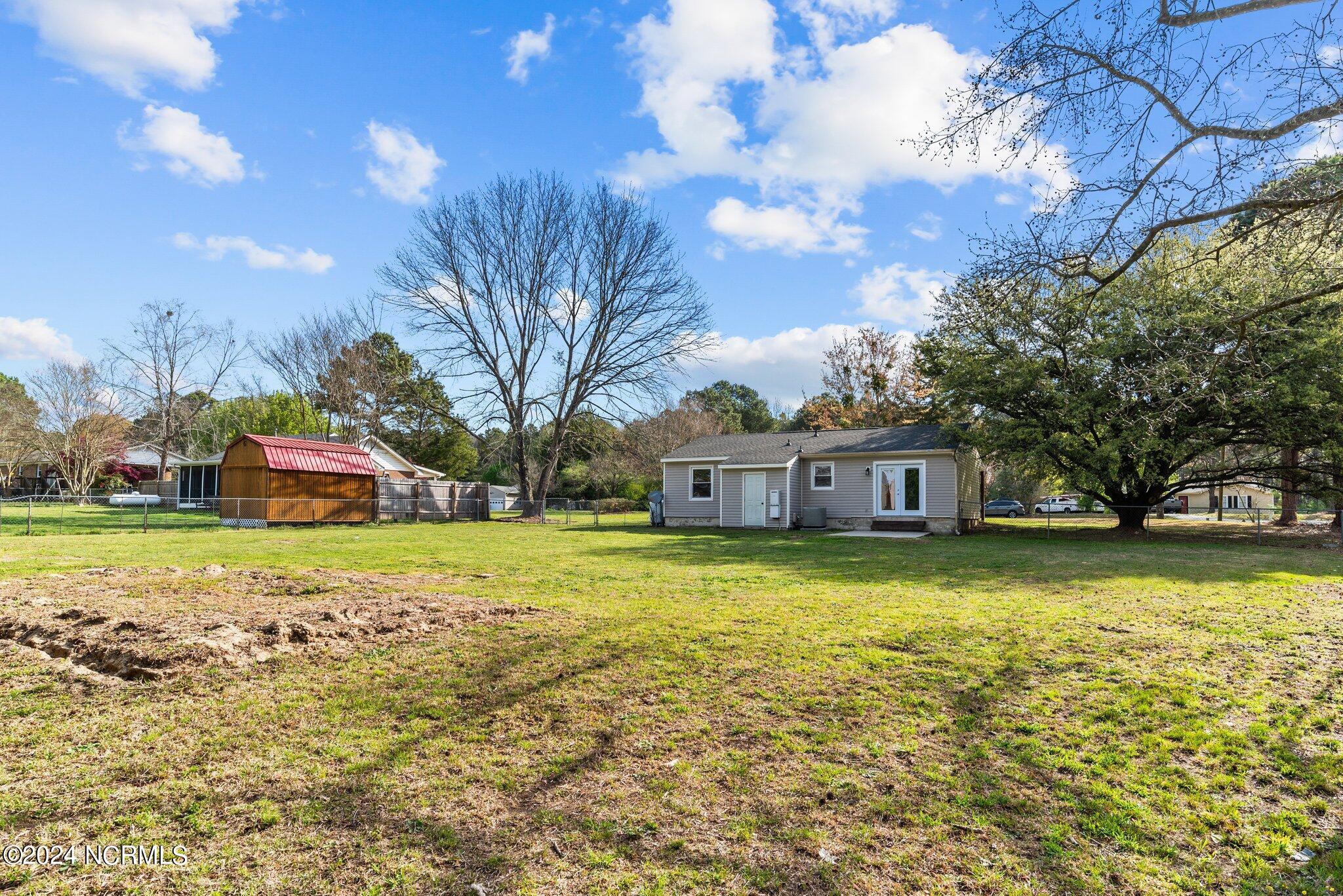 2672 Foxfire Road Farmville, NC 27828 - Photo 37 of 38 37-web-or-mls-DSC_0713