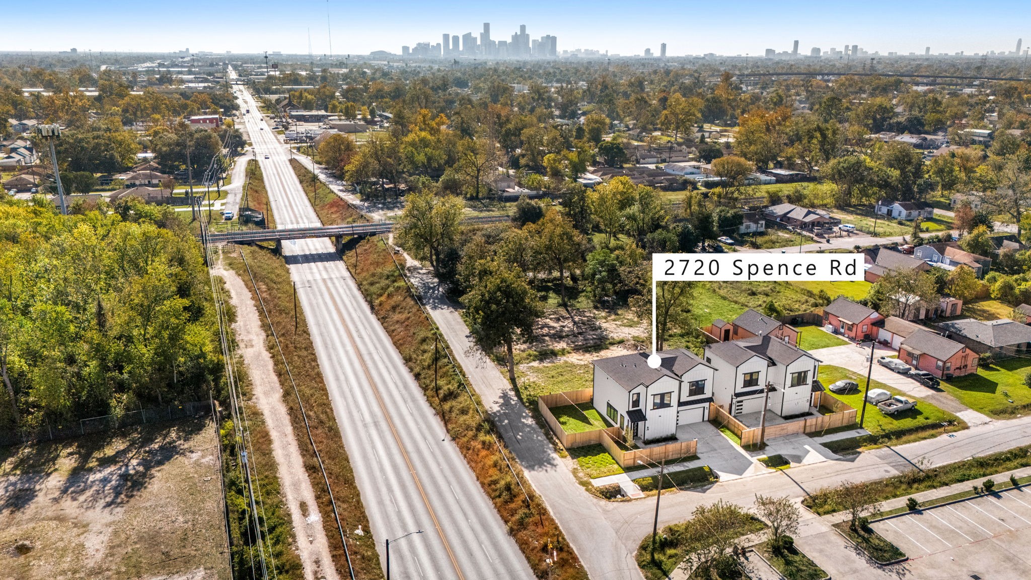2720 Spence Street Houston, TX 77093 - Photo 49 of 50 a view of a city