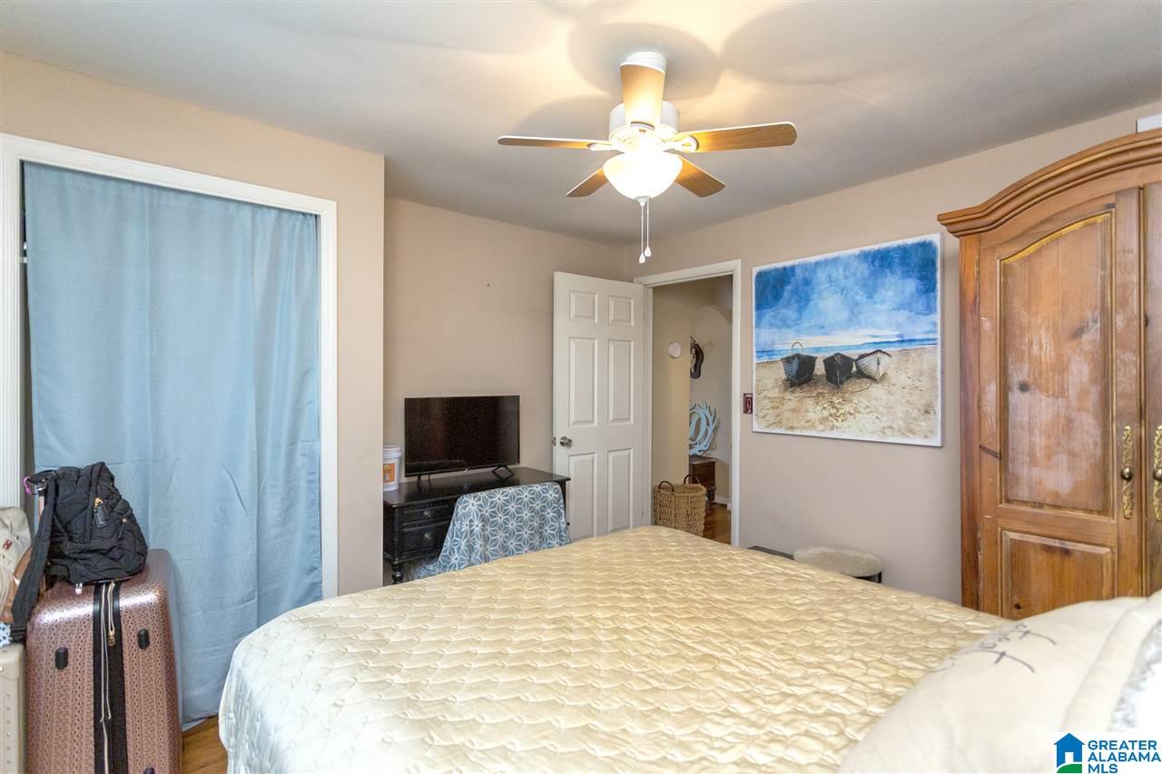 106 Dexter Avenue Bessemer, AL 35023 - Photo 25 of 34