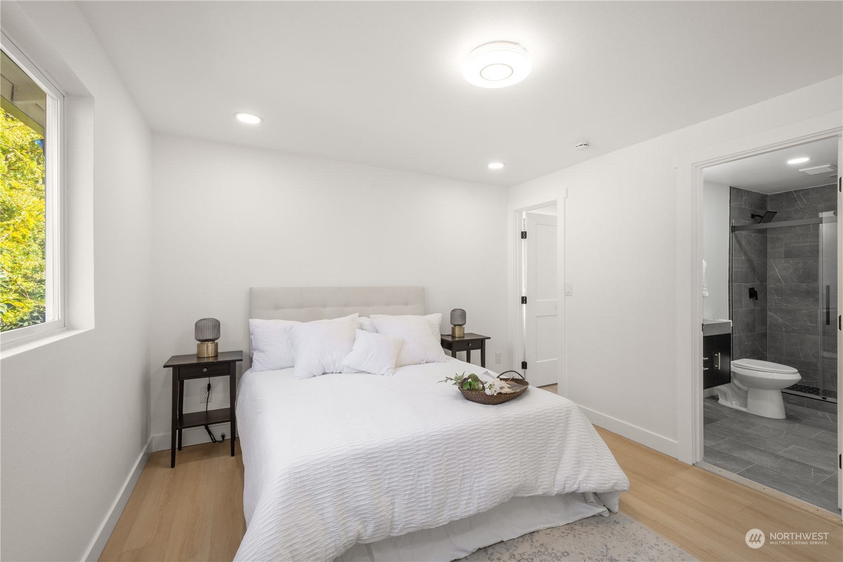 732 204th Street Southeast Bothell, WA 98012 - Photo 11 of 25