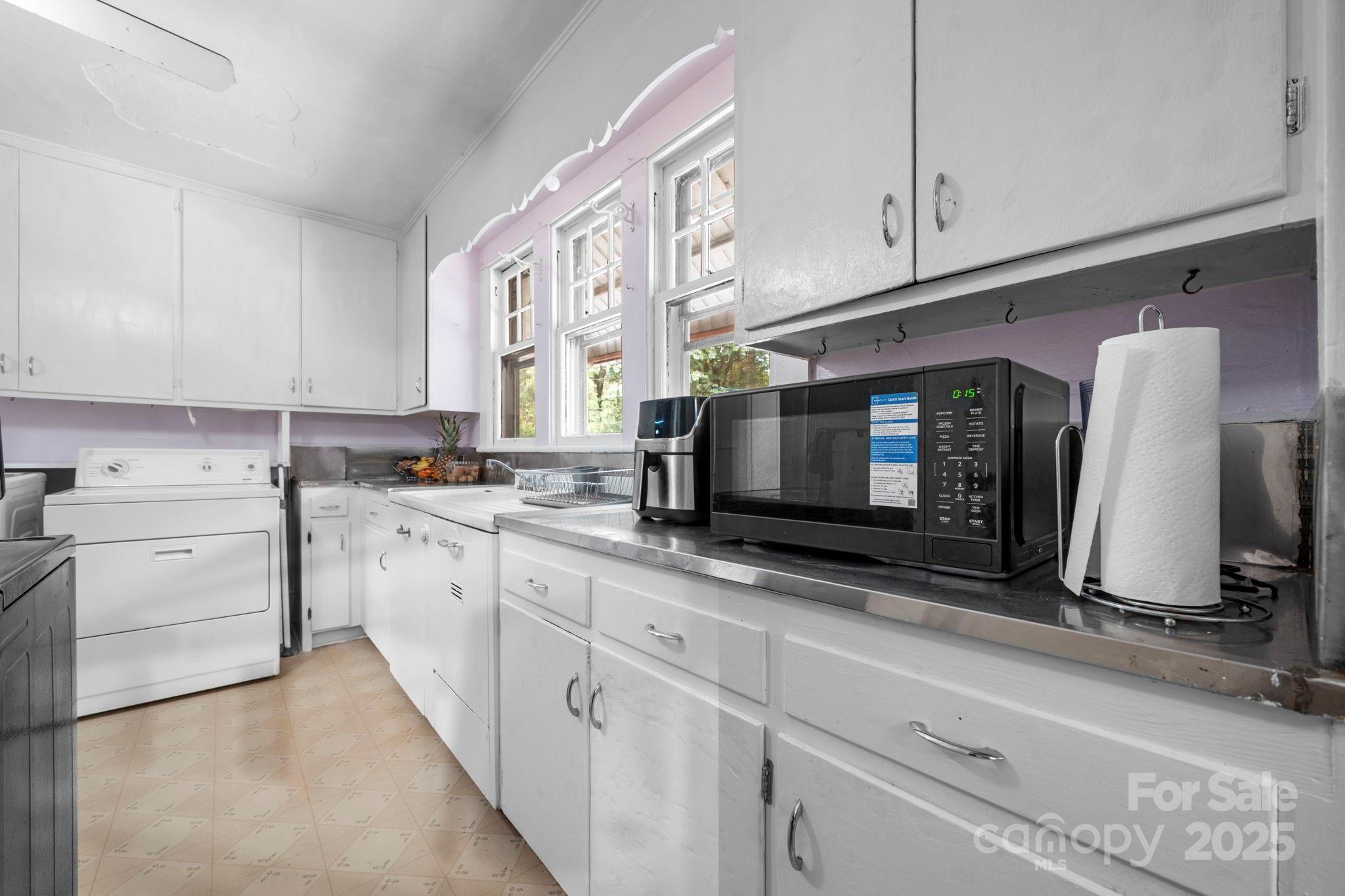 532 6th Avenue Southwest Hickory, NC 28602 - Photo 5 of 21