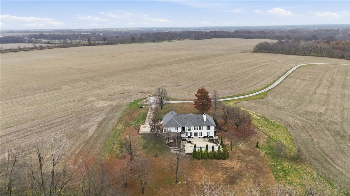12511 Old State Road Charleston, IL 61920 - Photo 42 of 48