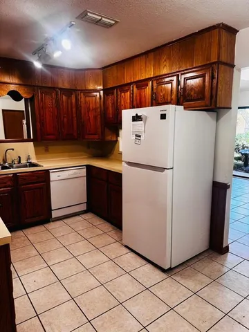 $950 | 514 Puckett Street, Quitman, TX 75783