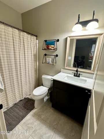 $574,500 | 5935 Camellia Place, Lake Charles, LA 70605