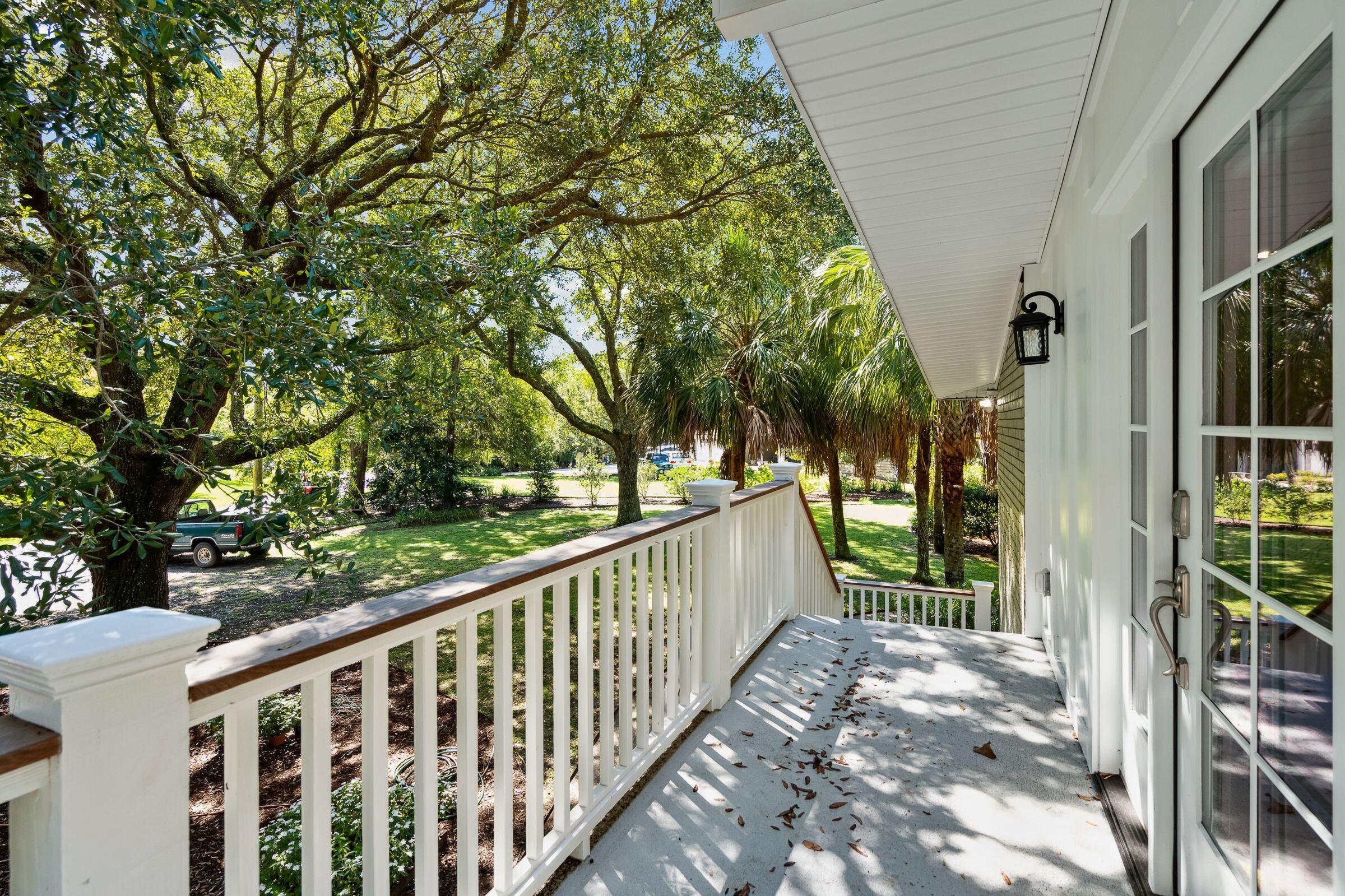 239 Coinbow Circle Mount Pleasant, SC 29464 - Photo 18 of 42 Private Apartment Entrance