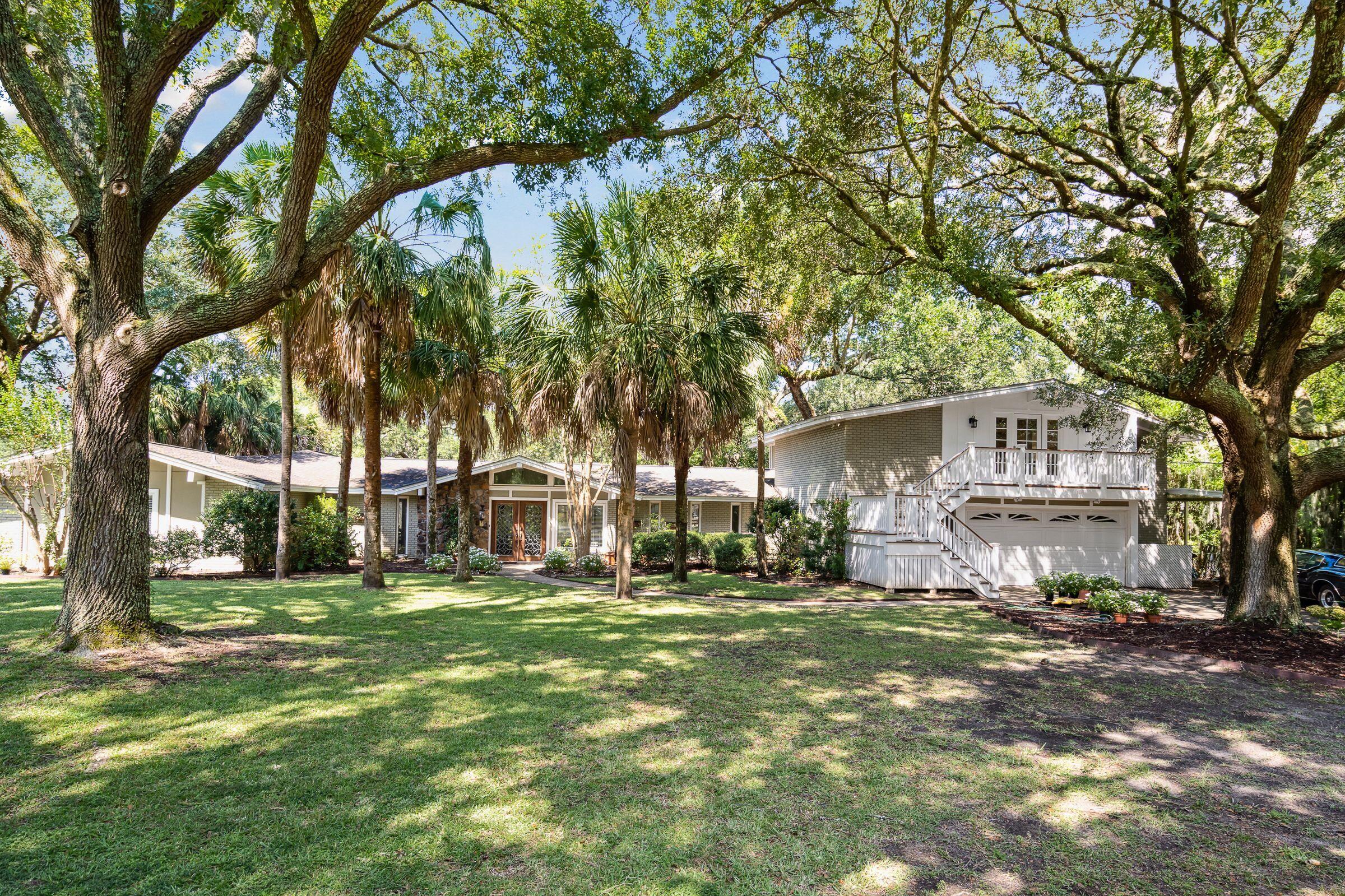 239 Coinbow Circle Mount Pleasant, SC 29464 - Photo 3 of 42 Welcome Home