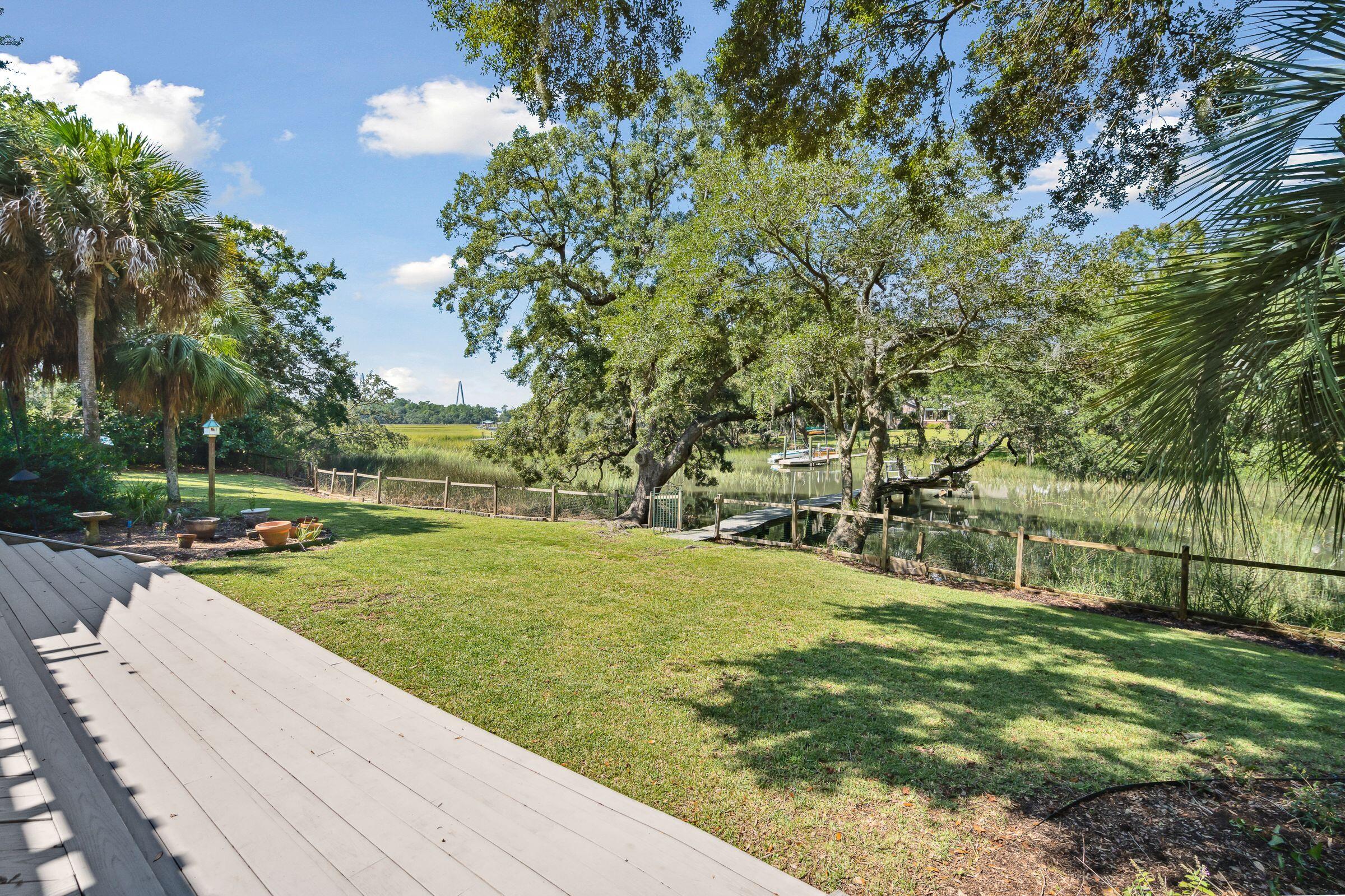 239 Coinbow Circle Mount Pleasant, SC 29464 - Photo 37 of 42 Large yard