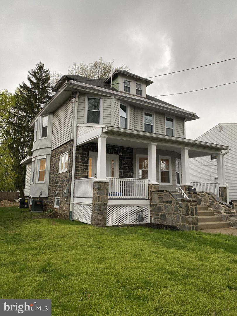 1308 West Amosland Road Prospect Park, PA 19076 - Photo 2 of 14