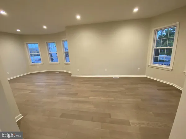 $474,967 | 1308 West Amosland Road, Prospect Park, PA 19076