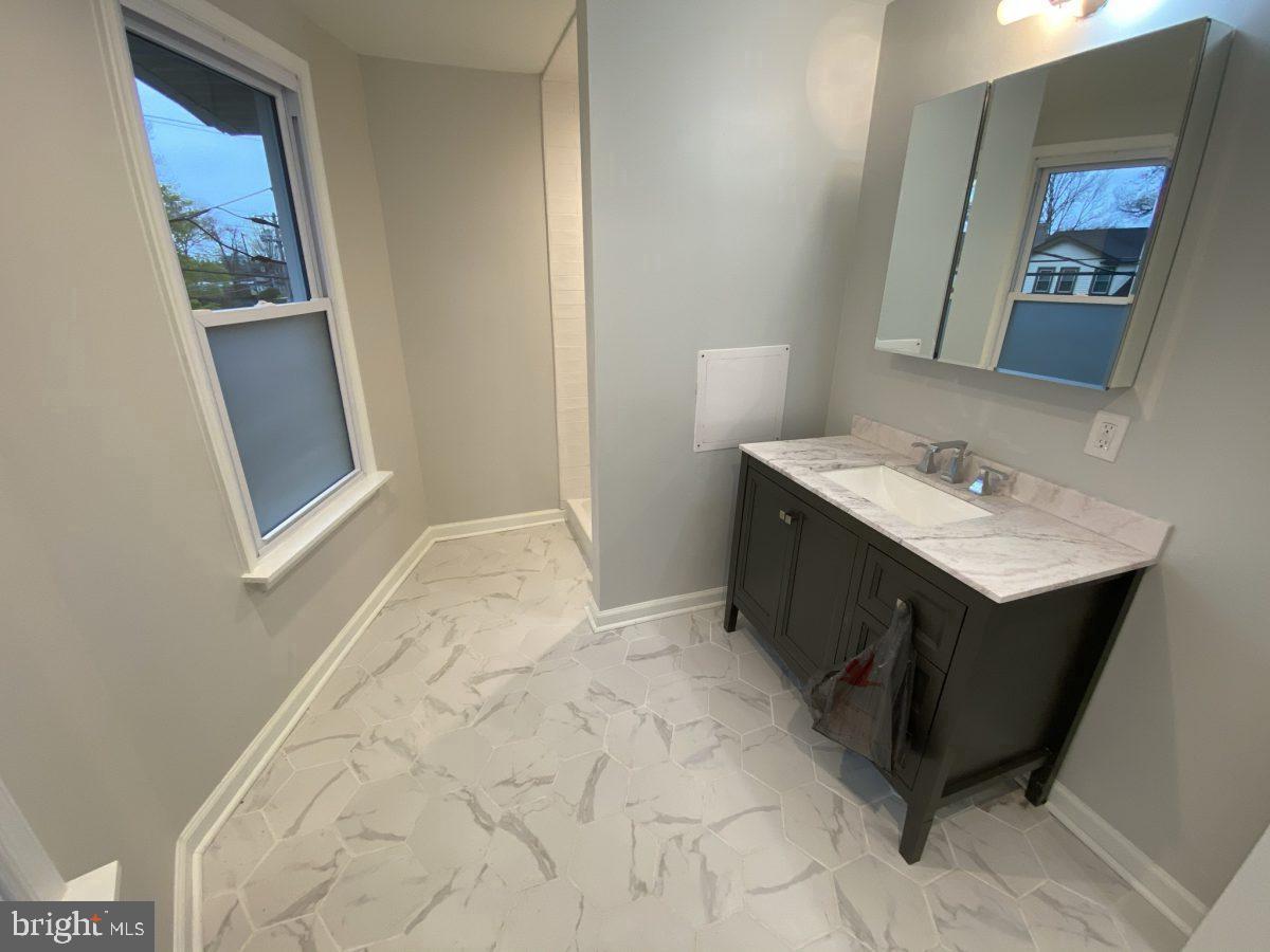 1308 West Amosland Road Prospect Park, PA 19076 - Photo 7 of 14