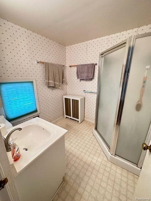 1878 Dorothea Road Berkley, MI 48072 - Photo 7 of 7 Primary Bath