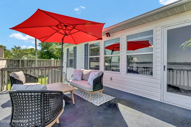 $1,850 | 515 Poverty Point Road, Unit A, Sneads Ferry, NC 28460