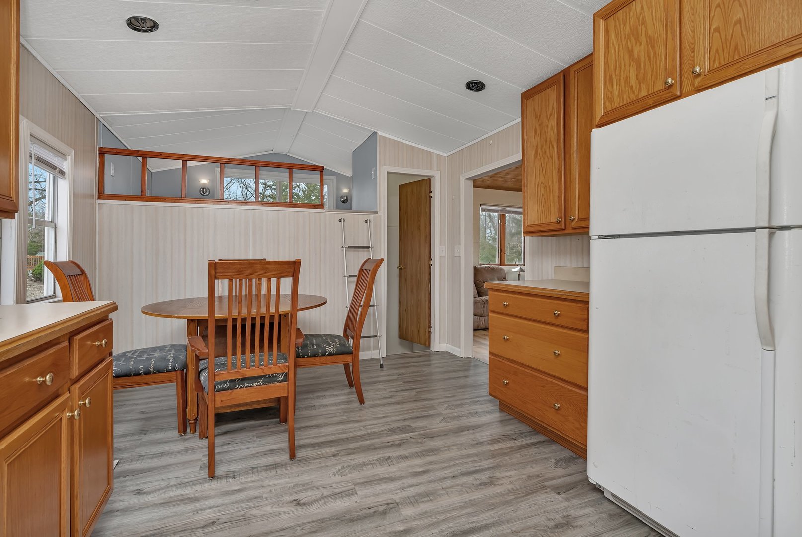130 Tully Road Wilmington, IL 60481 - Photo 13 of 38 Gallery Image 13