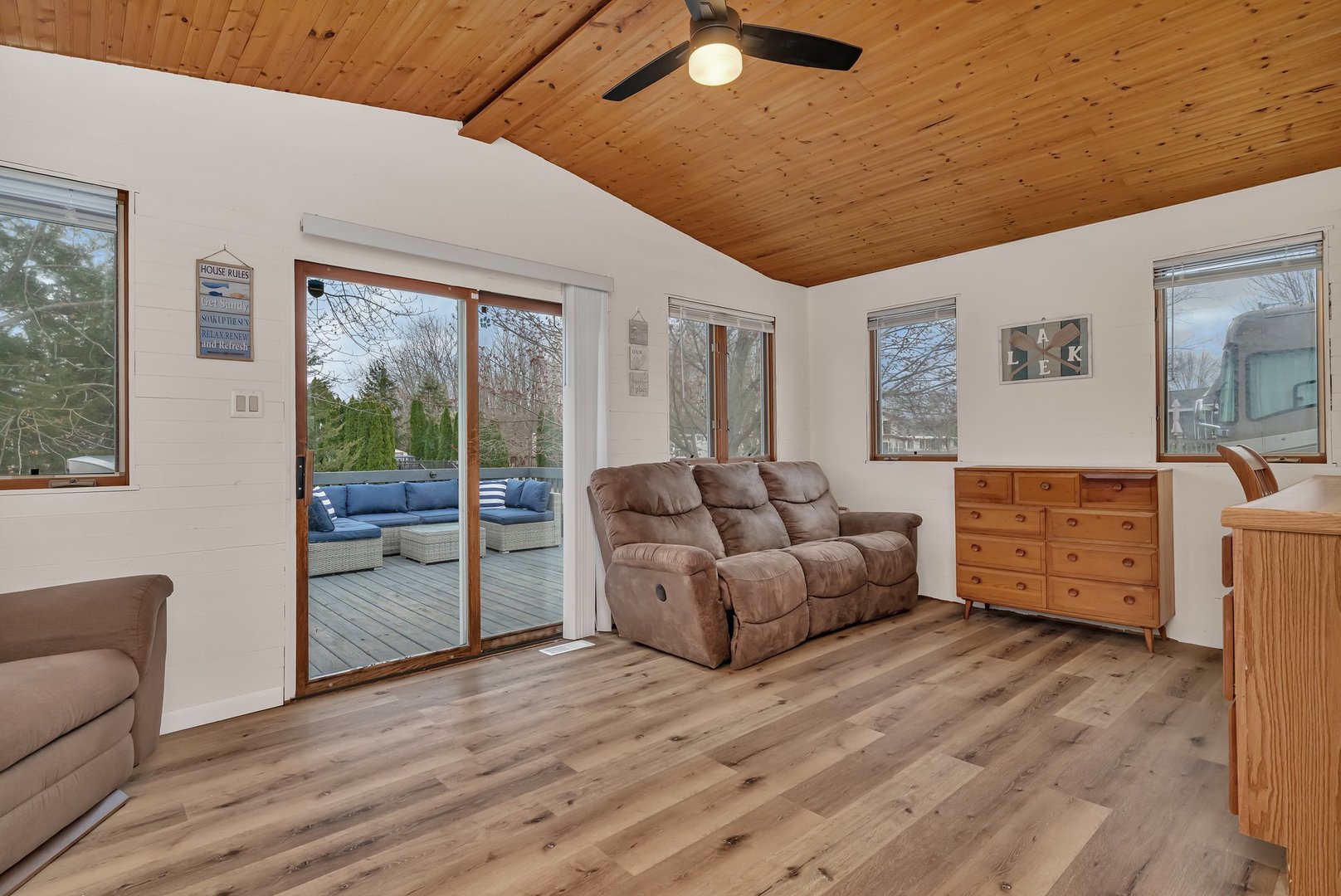 130 Tully Road Wilmington, IL 60481 - Photo 5 of 38 Gallery Image 5