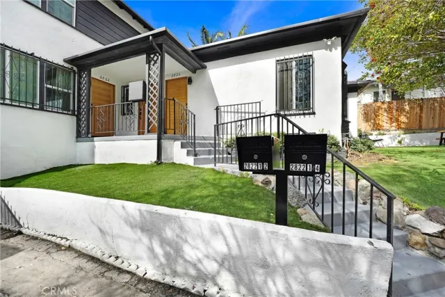 $4,499 | 2822 Waverly Drive, Los Angeles, CA 90039