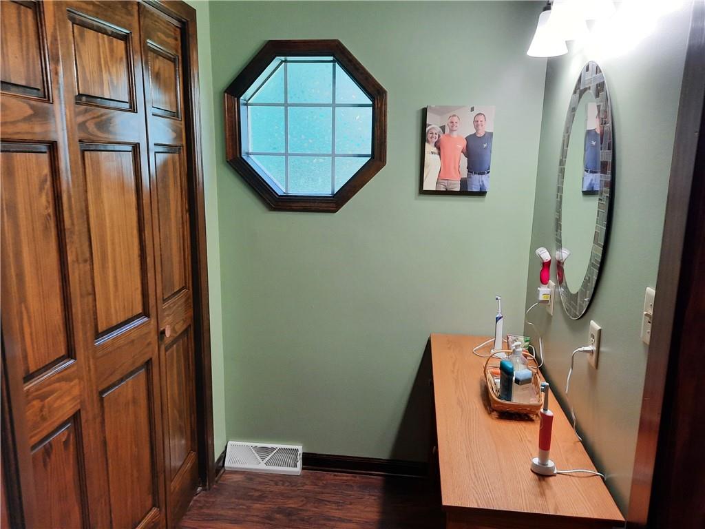 8830 Winding Ridge Road Indianapolis, IN 46217 - Photo 15 of 21 Gallery Image 15