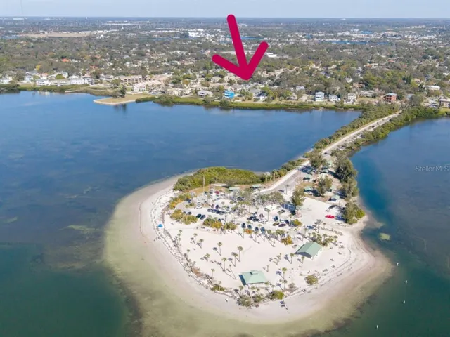 $649,900 | 1907 Gulf Beach Boulevard, Tarpon Springs, FL 34689