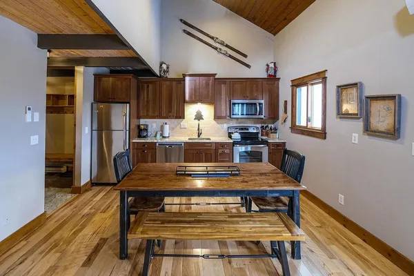 $614,000 | 62 Okemo Trailside Extension, Unit 9C, Ludlow, VT 05149