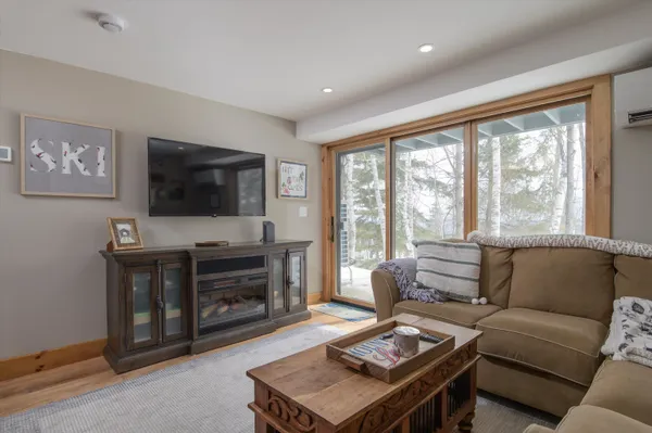 $614,000 | 62 Okemo Trailside Extension, Unit 9C, Ludlow, VT 05149