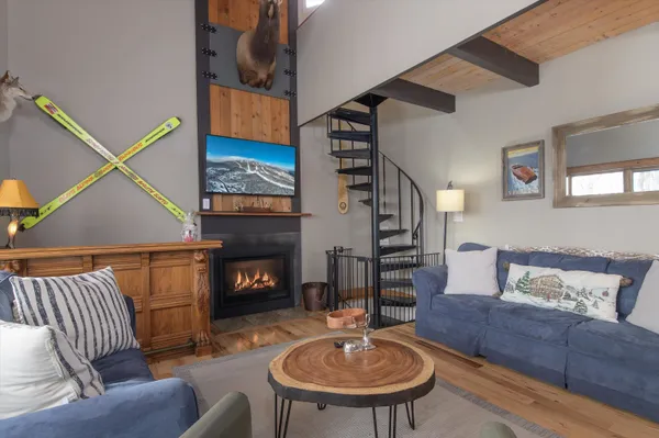 $614,000 | 62 Okemo Trailside Extension, Unit 9C, Ludlow, VT 05149