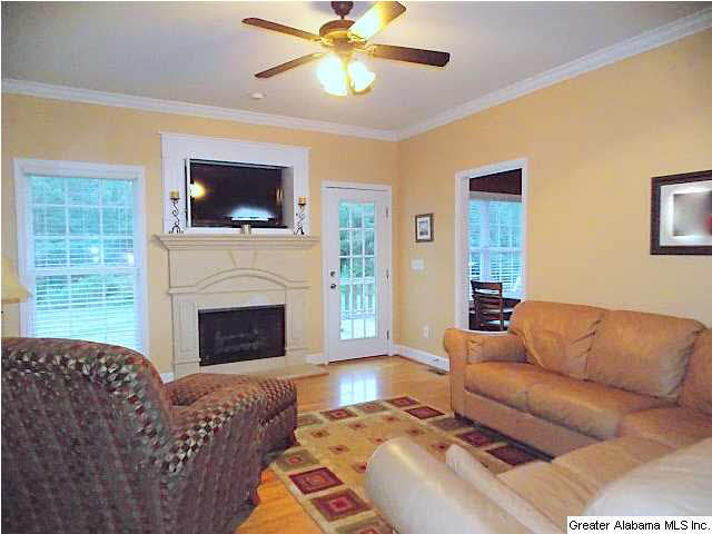 593 Ridgefield Way Odenville, AL 35120 - Photo 5 of 23
