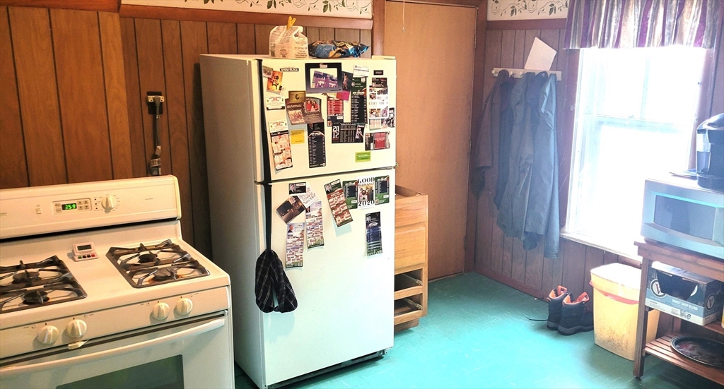 8 Harvard Street Whitman, MA 02382 - Photo 15 of 27