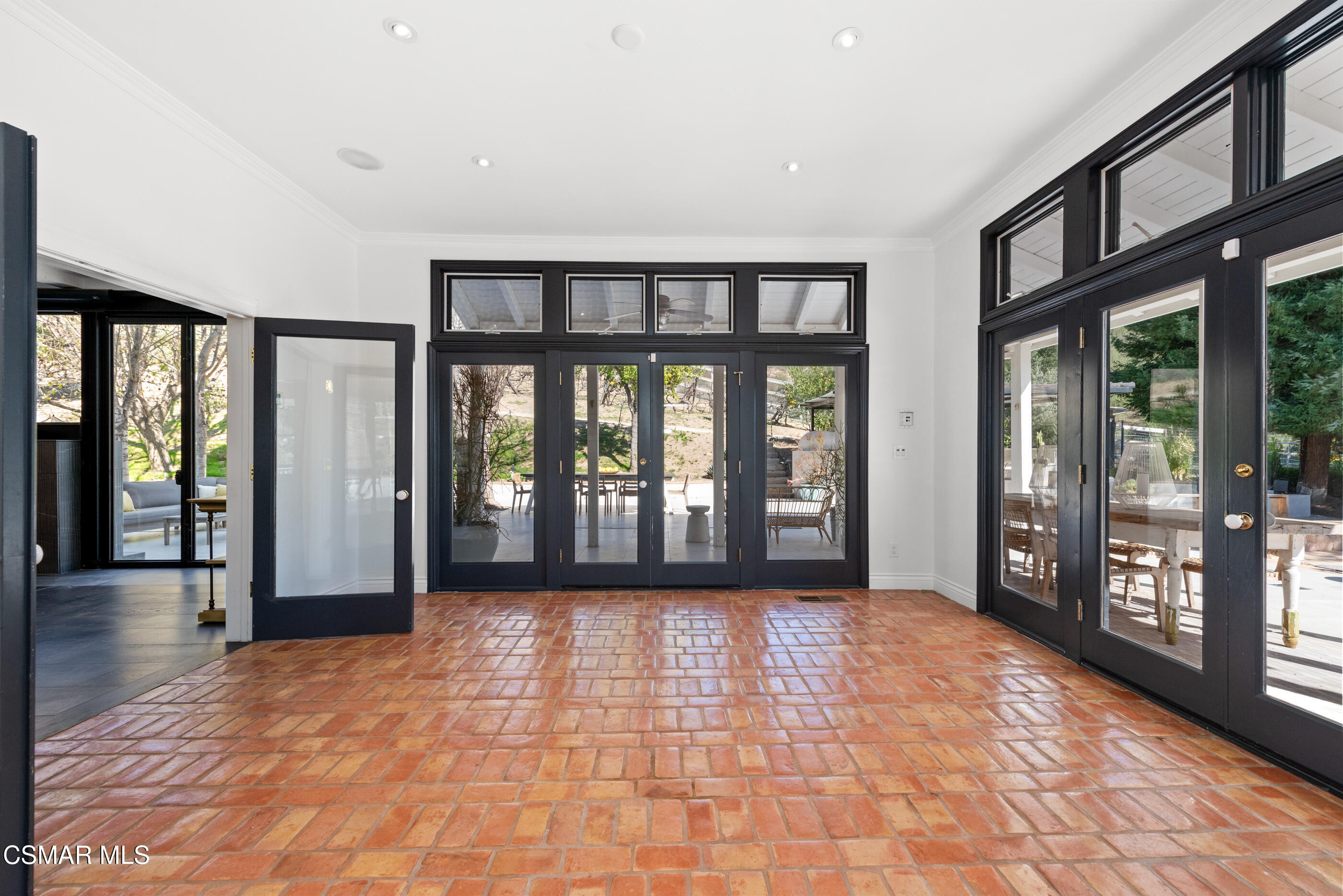 6144 Chesebro Road Agoura Hills, CA 91301 - Photo 24 of 73 a view of an entryway