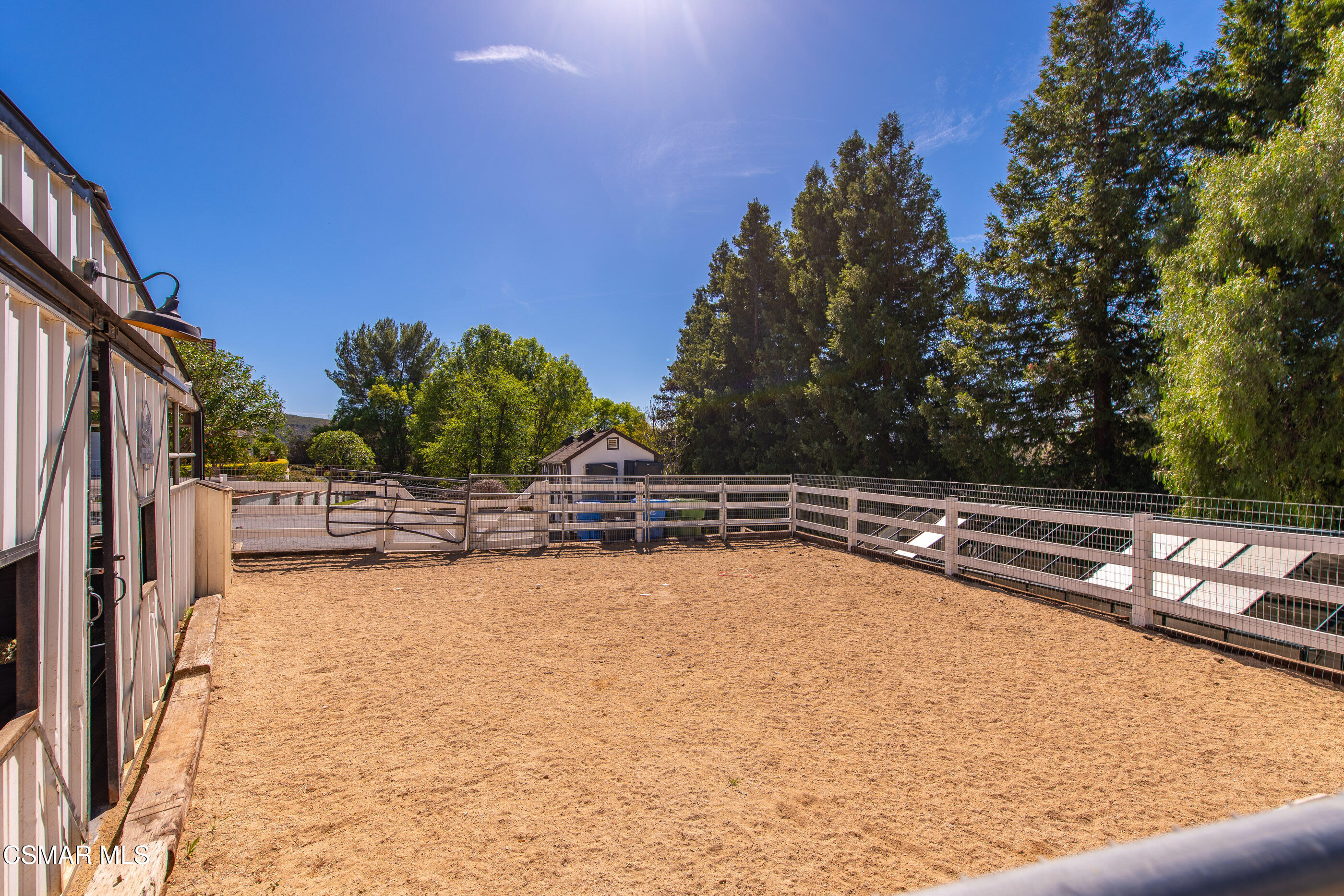 6144 Chesebro Road Agoura Hills, CA 91301 - Photo 57 of 73 a view of a swimming pool with a yard