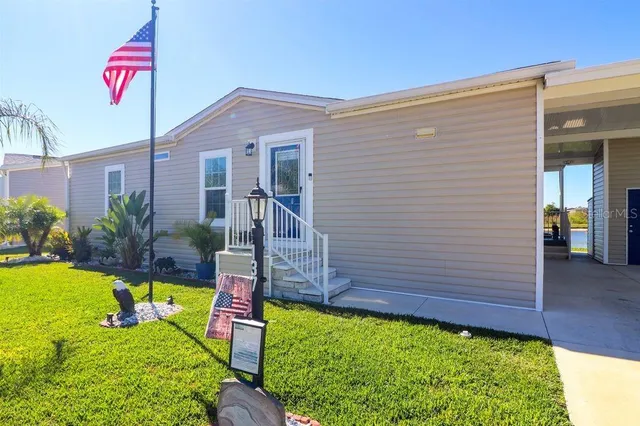 $194,000 | 12116 County Road 769, Unit 137, Lake Suzy, FL 34269