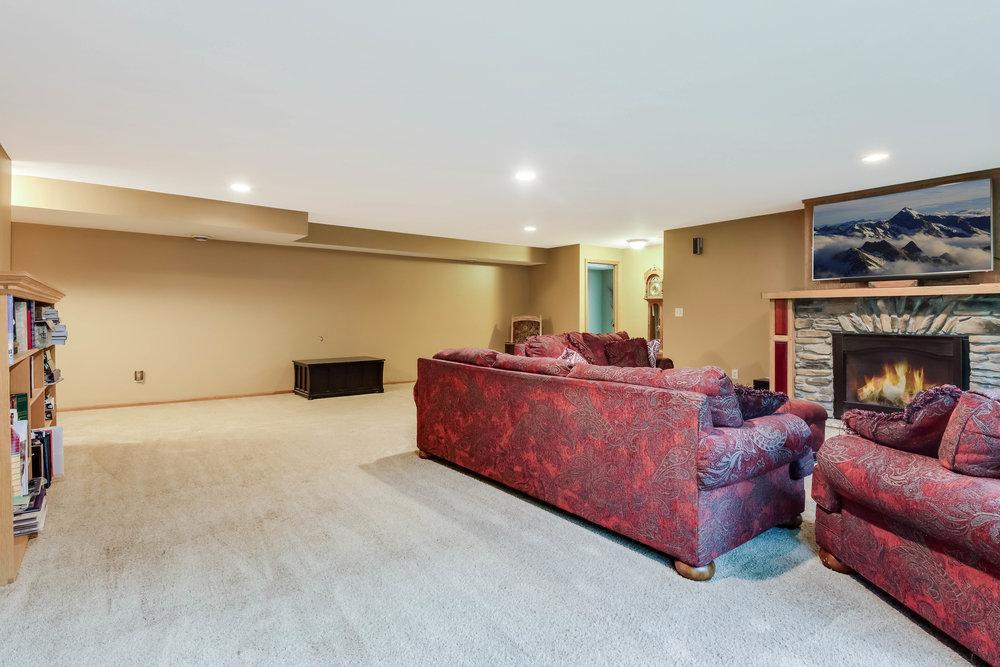 1178 56th Street Hudson, WI 54016 - Photo 38 of 57