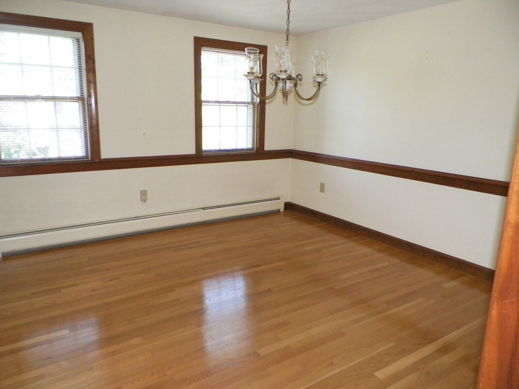 9 Colonial Drive Billerica, MA 01821 - Photo 13 of 30