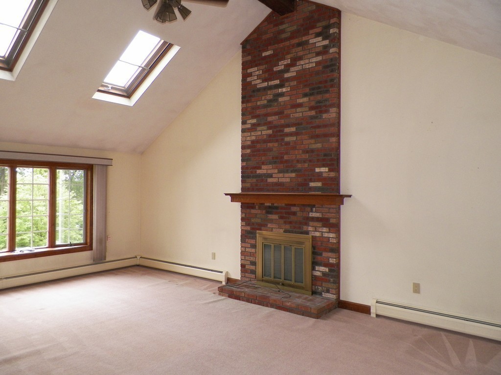 9 Colonial Drive Billerica, MA 01821 - Photo 6 of 30