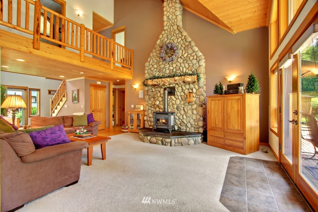 40720 May Creek Road Gold Bar, WA 98251 - Photo 4 of 24 Gallery Image 4