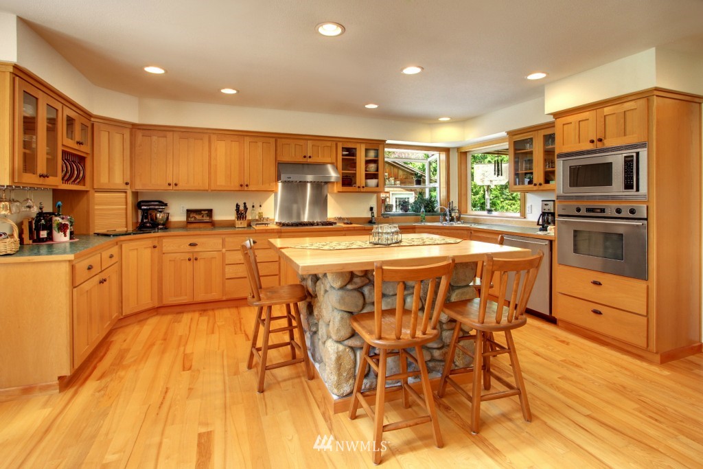 40720 May Creek Road Gold Bar, WA 98251 - Photo 5 of 24 Gallery Image 5