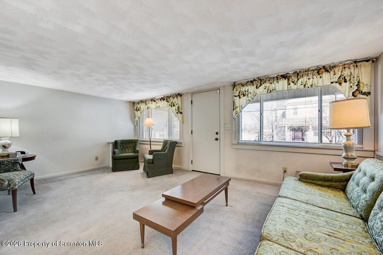 616 Birch Street Scranton, PA 18505 - Photo 7 of 51 616 Birch St 06 Large