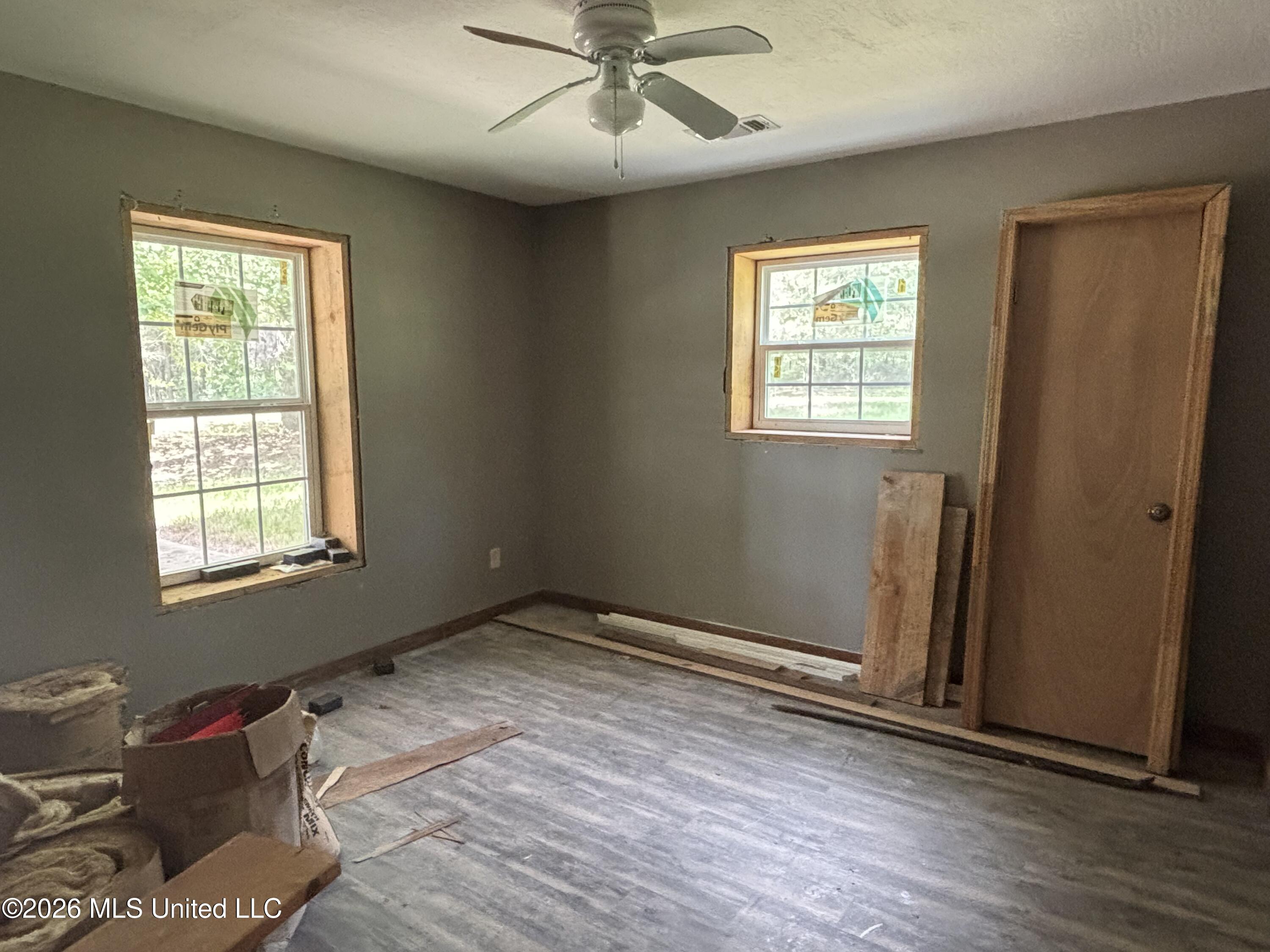 202 Smith Road Lumberton, MS 39455 - Photo 10 of 32 IMG_2938