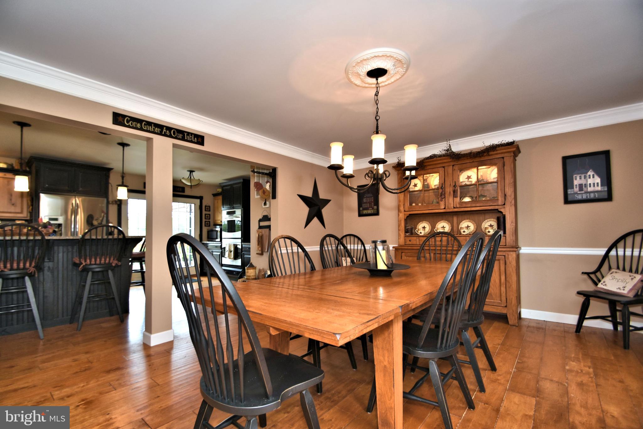 3183 Fennel Road Pennsburg, PA 18073 - Photo 12 of 48 Dining room