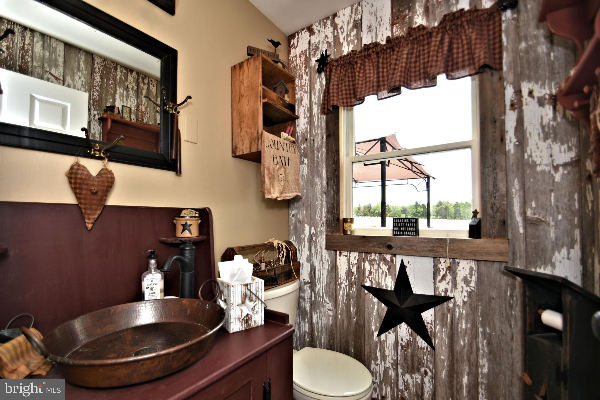 3183 Fennel Road Pennsburg, PA 18073 - Photo 31 of 48 1/2 Bathroom