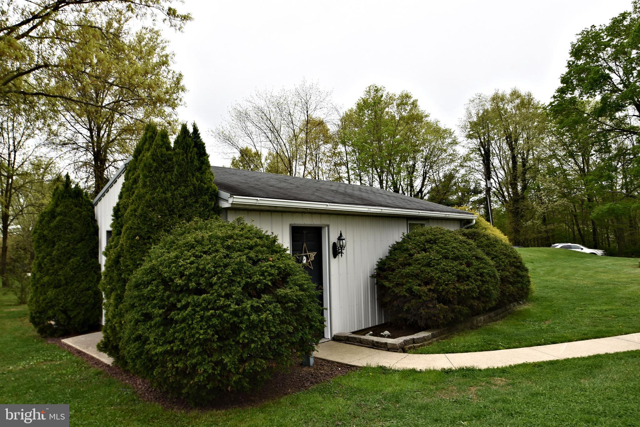 3183 Fennel Road Pennsburg, PA 18073 - Photo 37 of 48 Detached Garage