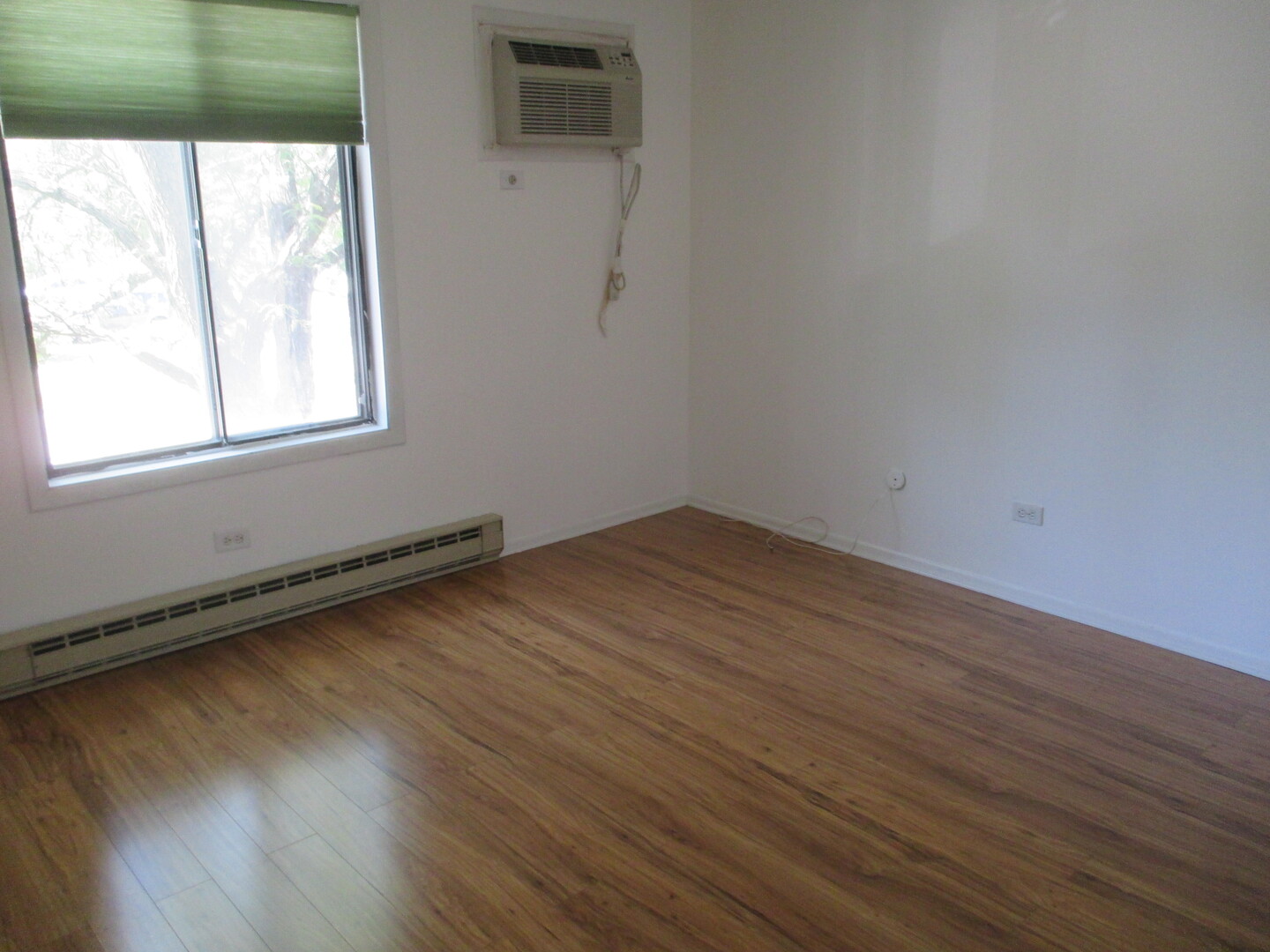 744 Briar Hill Lane, Unit 4 Addison, IL 60101 - Photo 17 of 22