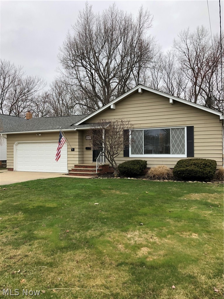 6455 Longridge Road Cleveland, OH 44124 - Photo 1 of 35