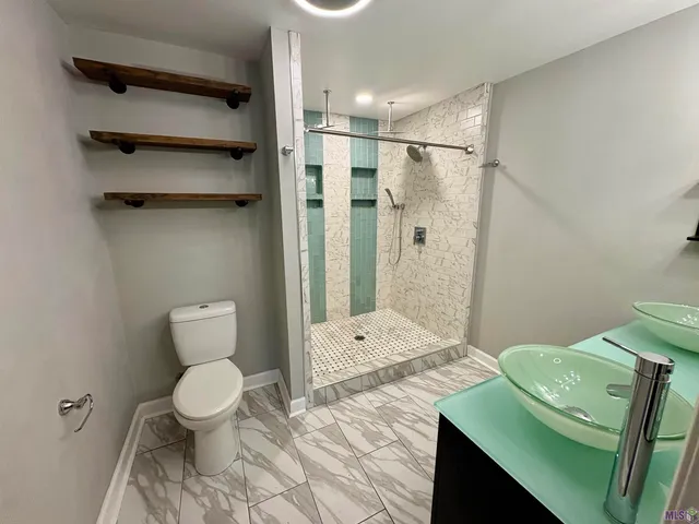 $2,200 | 10387 Ridgely Drive, Baton Rouge, LA 70809