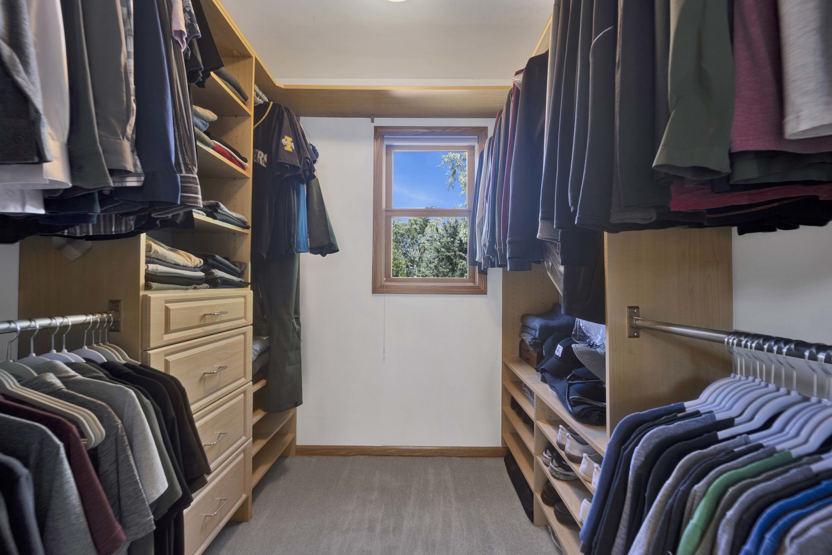 859 Beechwood Road Buffalo Grove, IL 60089 - Photo 24 of 34 Gallery Image 24