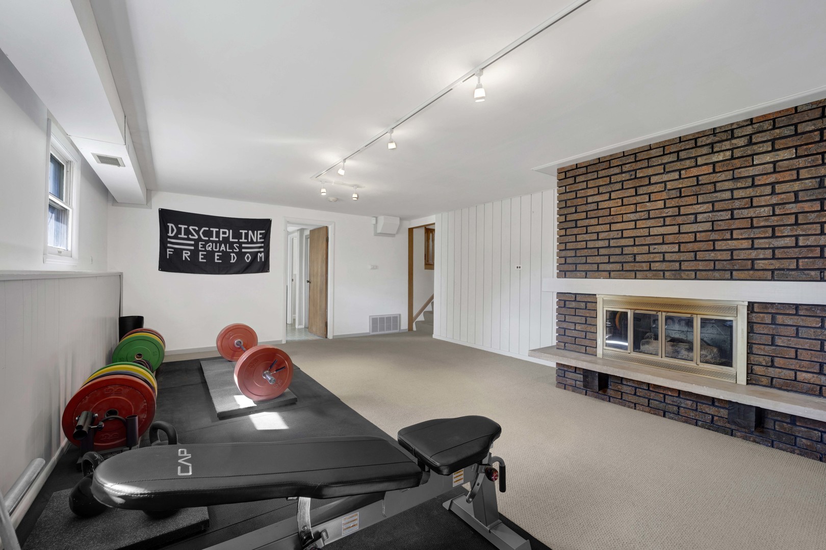 859 Beechwood Road Buffalo Grove, IL 60089 - Photo 25 of 34 Gallery Image 25