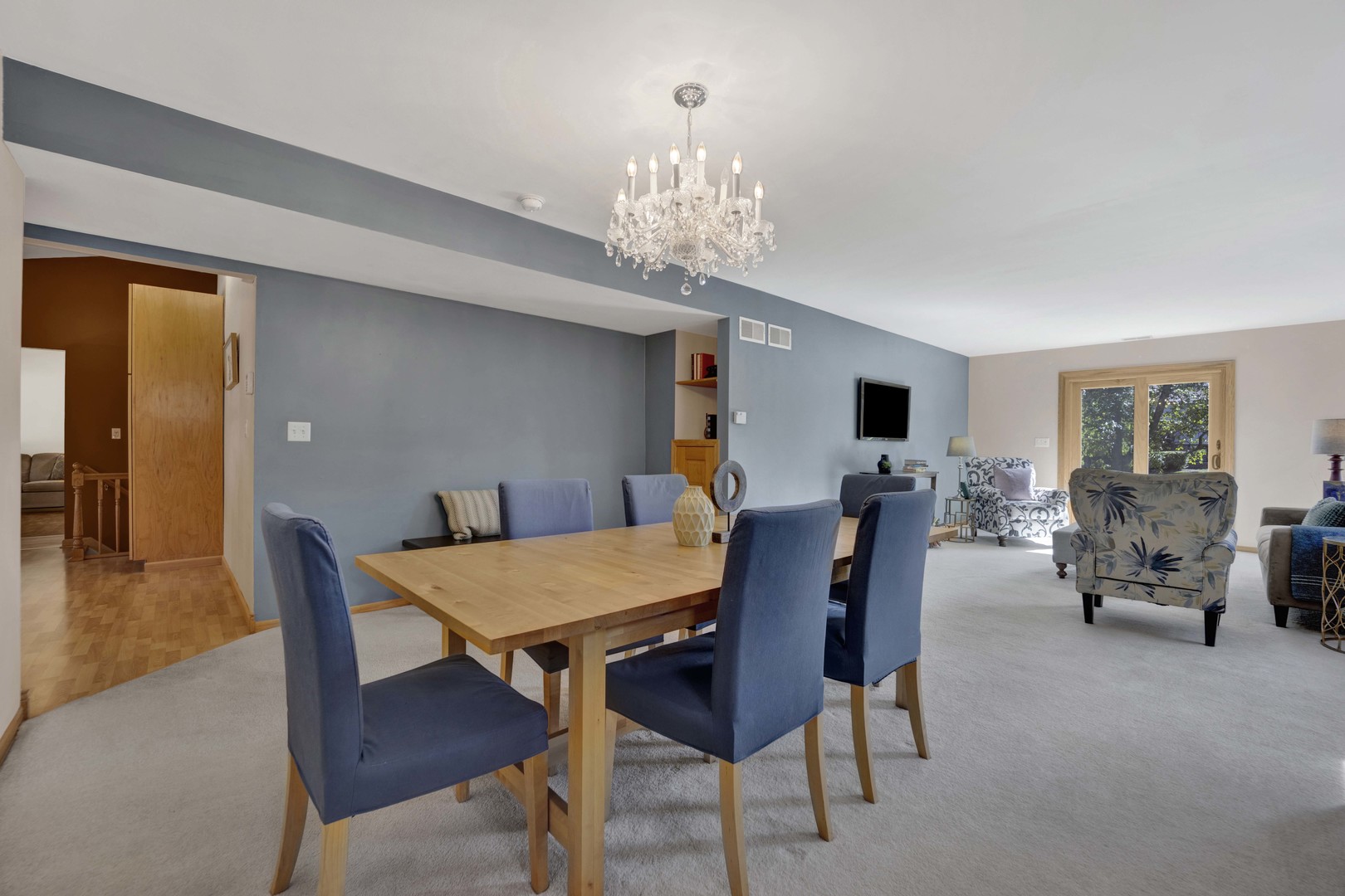 859 Beechwood Road Buffalo Grove, IL 60089 - Photo 9 of 34 Gallery Image 9