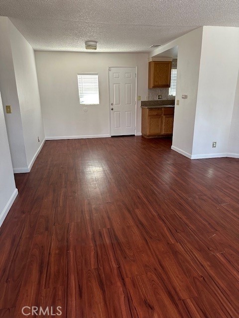 20289 Thunderbird Road Apple Valley, CA 92307 - Photo 2 of 8