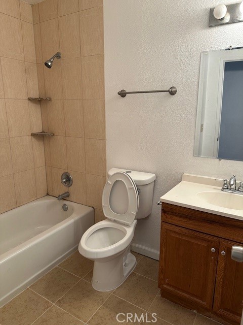 20289 Thunderbird Road Apple Valley, CA 92307 - Photo 5 of 8