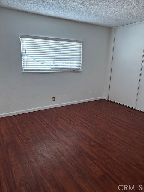 20289 Thunderbird Road Apple Valley, CA 92307 - Photo 6 of 8