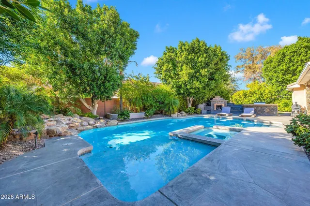 $1,250,000 | 7938 South Dateland Drive, Tempe, AZ 85284